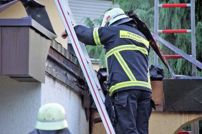Neckartailfingen: Garagenbrand loest Feuerwehreinsatz aus